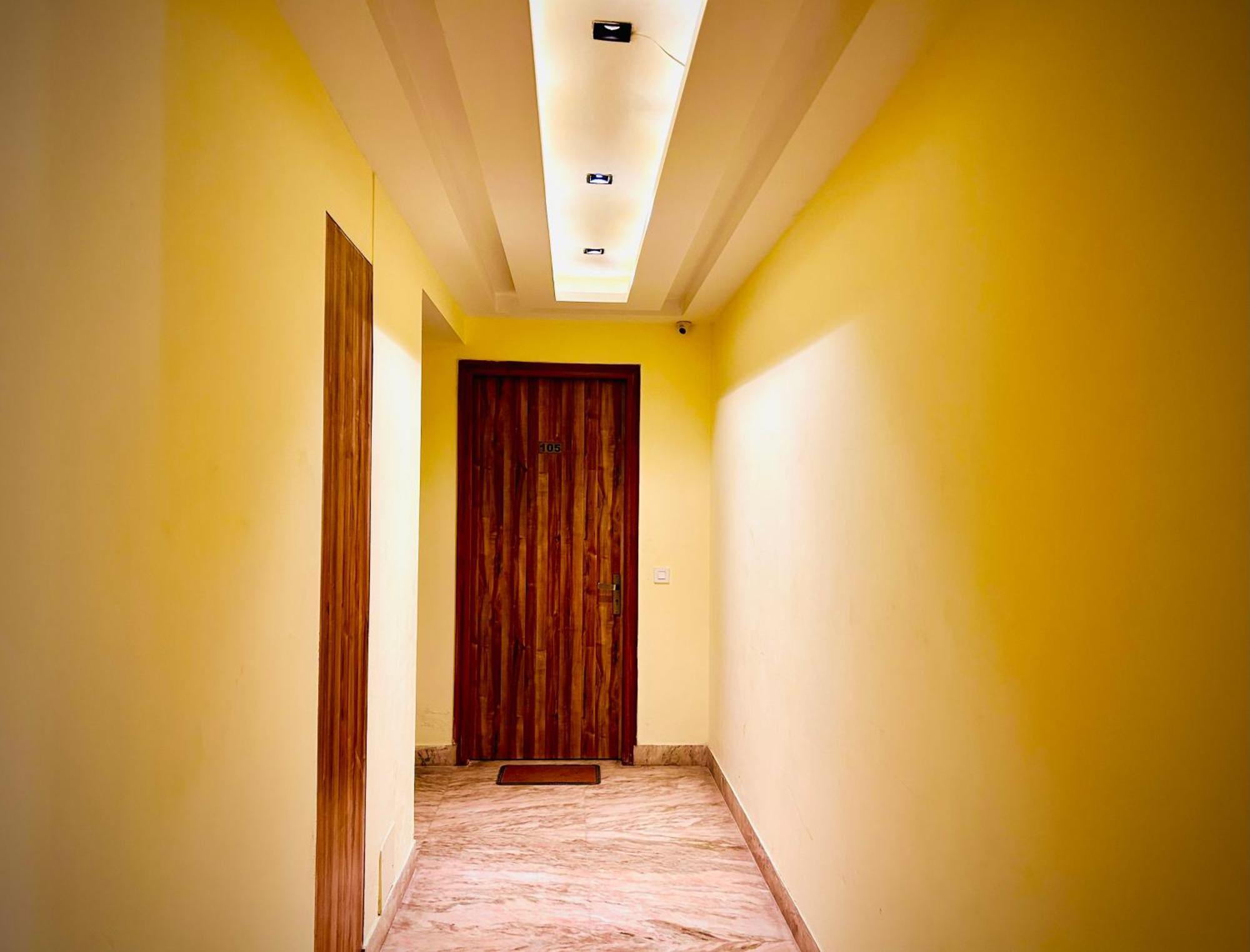 Hotel Royal Paradise By Kdson Yeni Delhi Dış mekan fotoğraf