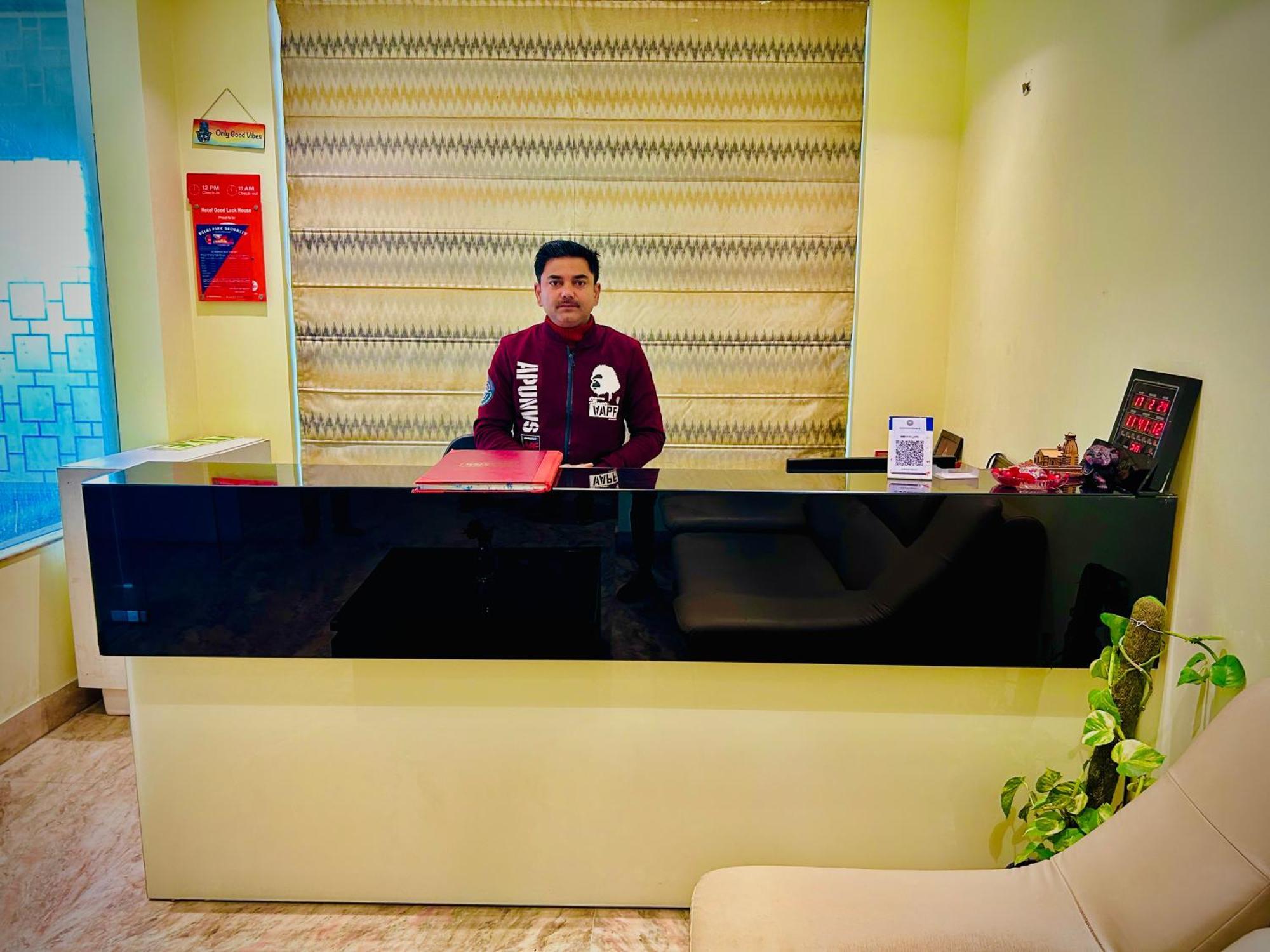 Hotel Royal Paradise By Kdson Yeni Delhi Dış mekan fotoğraf